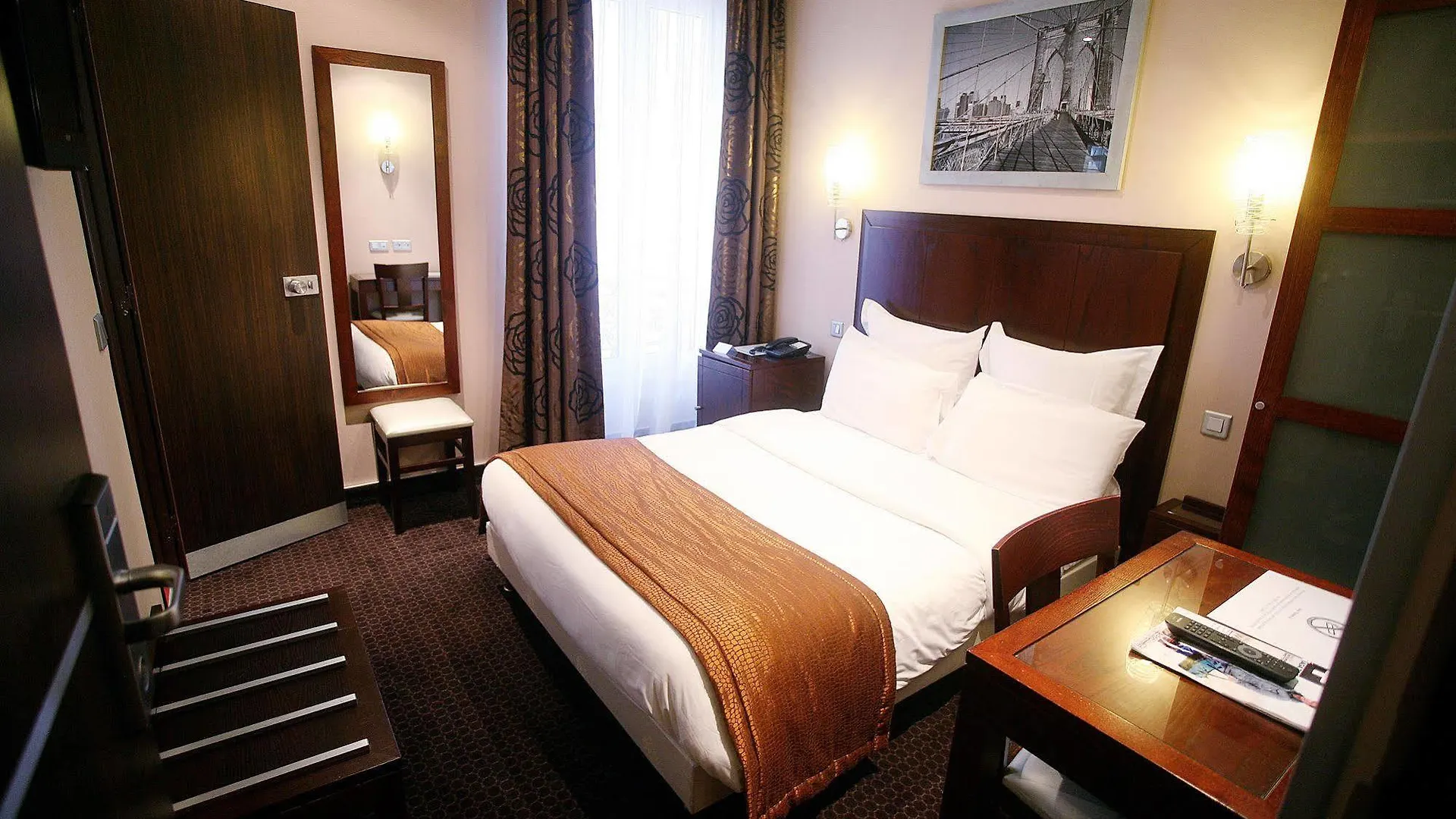 Grand Francais Hotel
