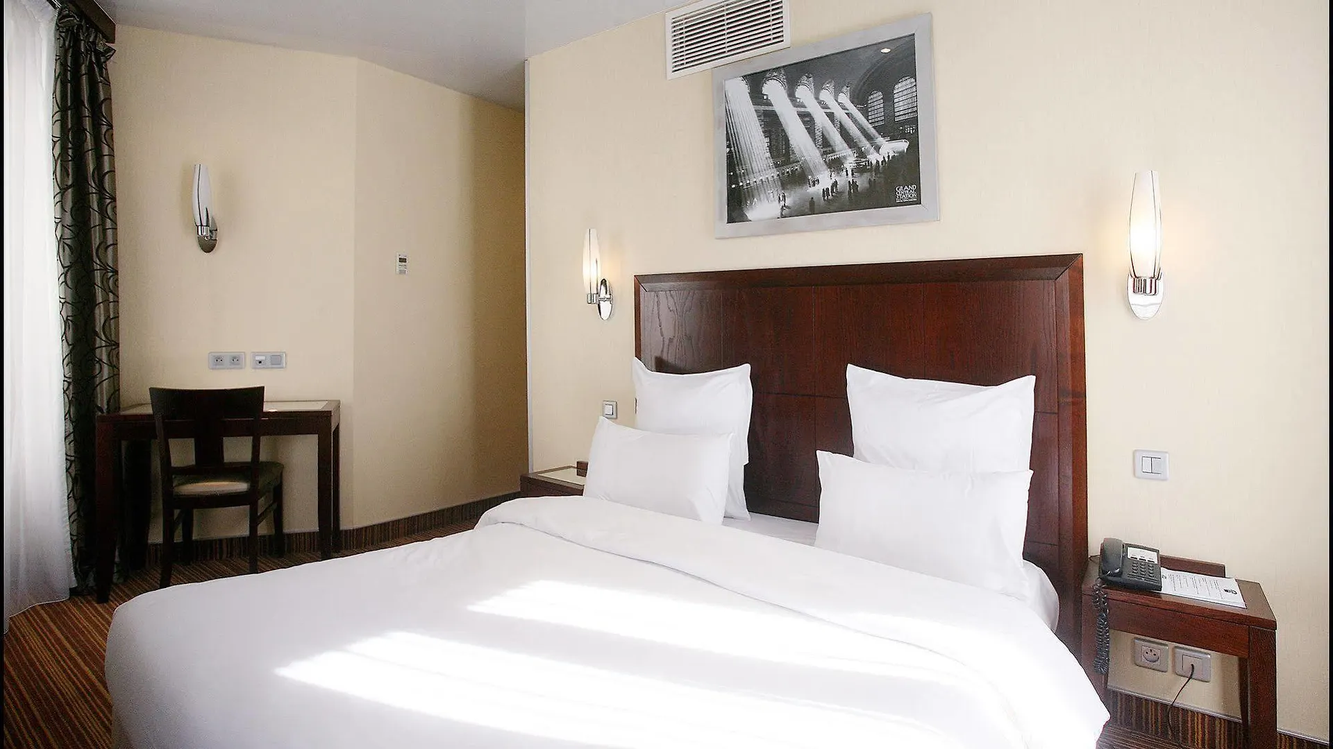 Grand Francais Hotel 3*
