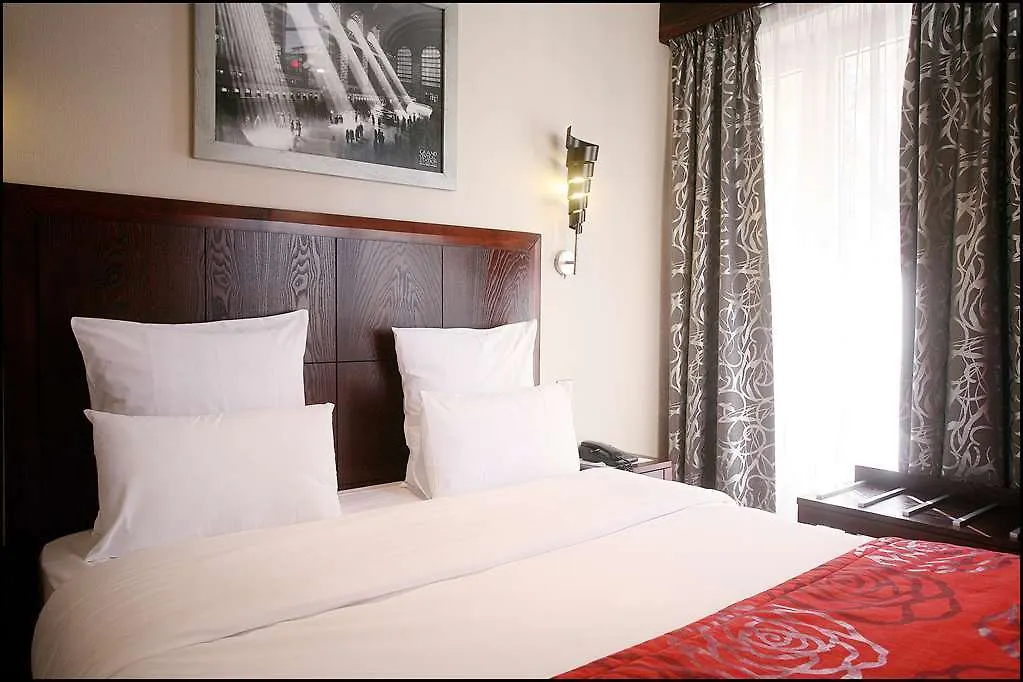 Hotell Grand Francais